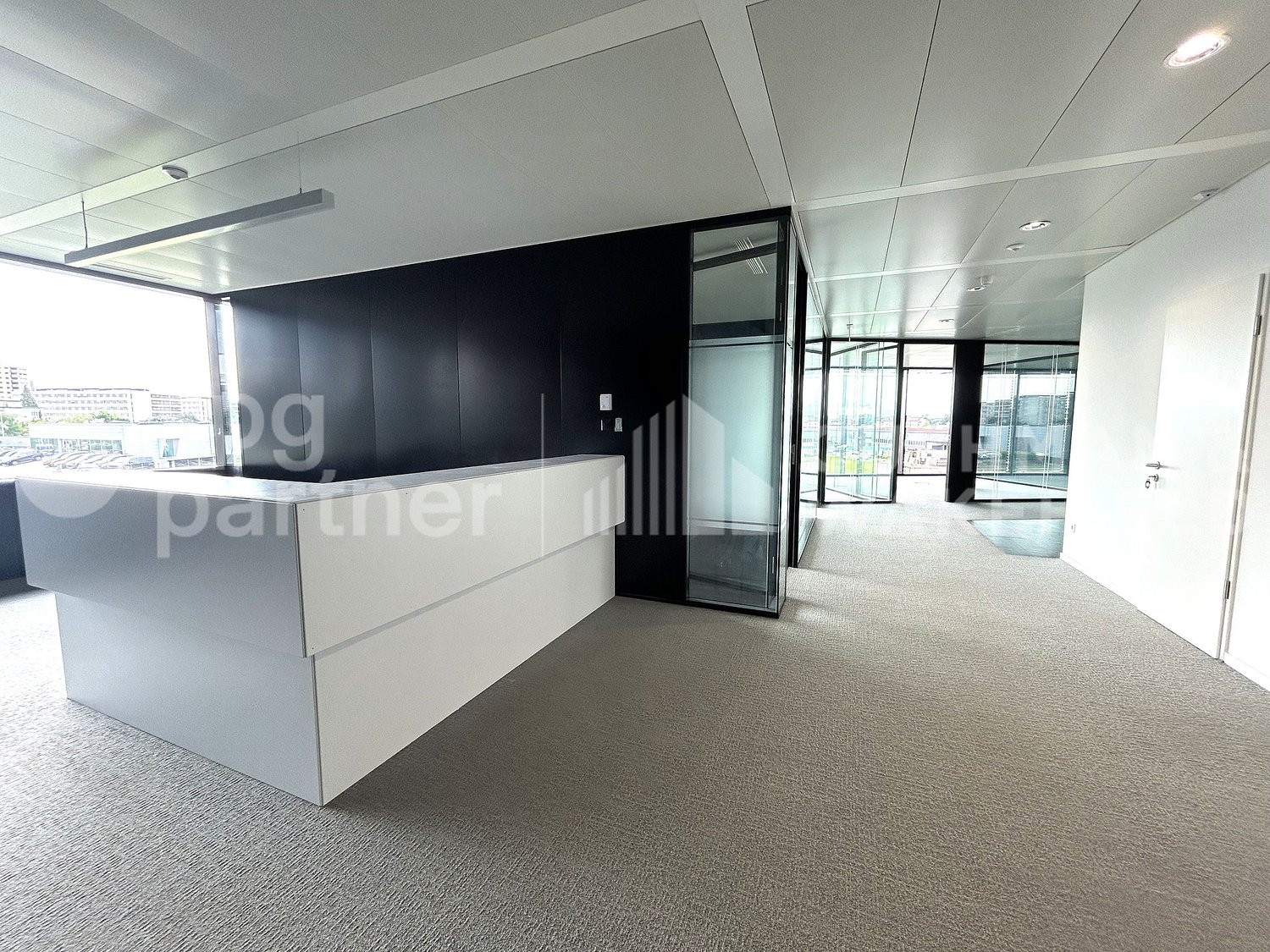1000m² office, photo 7 of 10