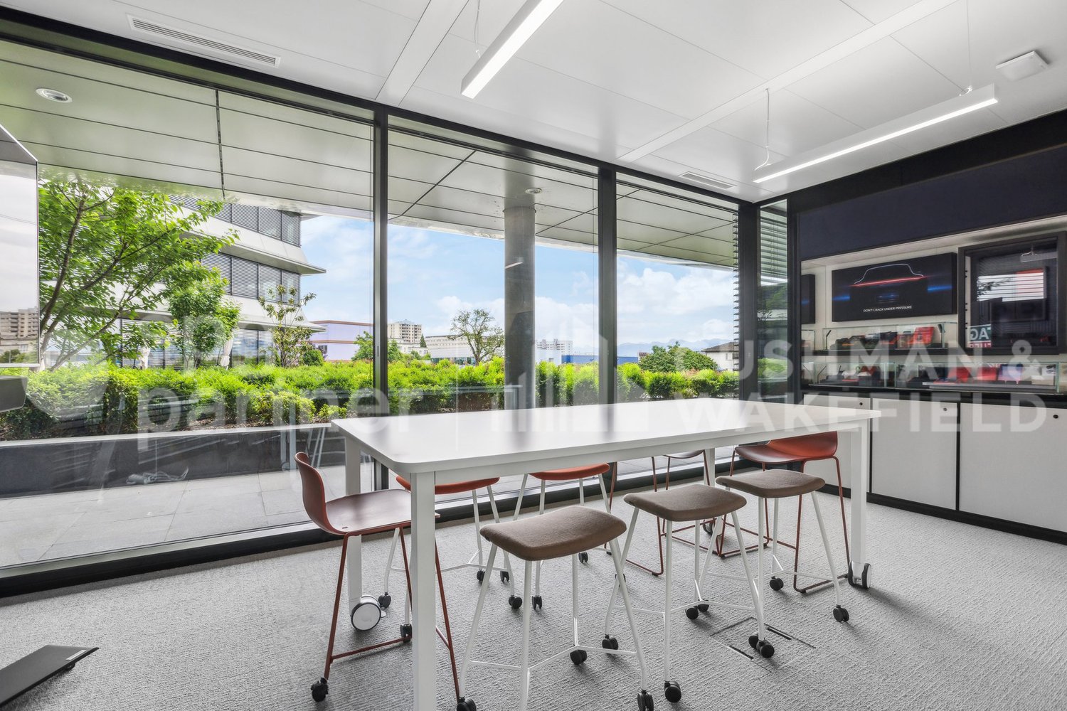 1000m² office, photo 5 of 10