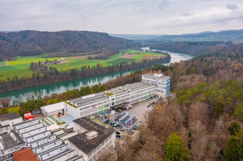 1917m² commerciale