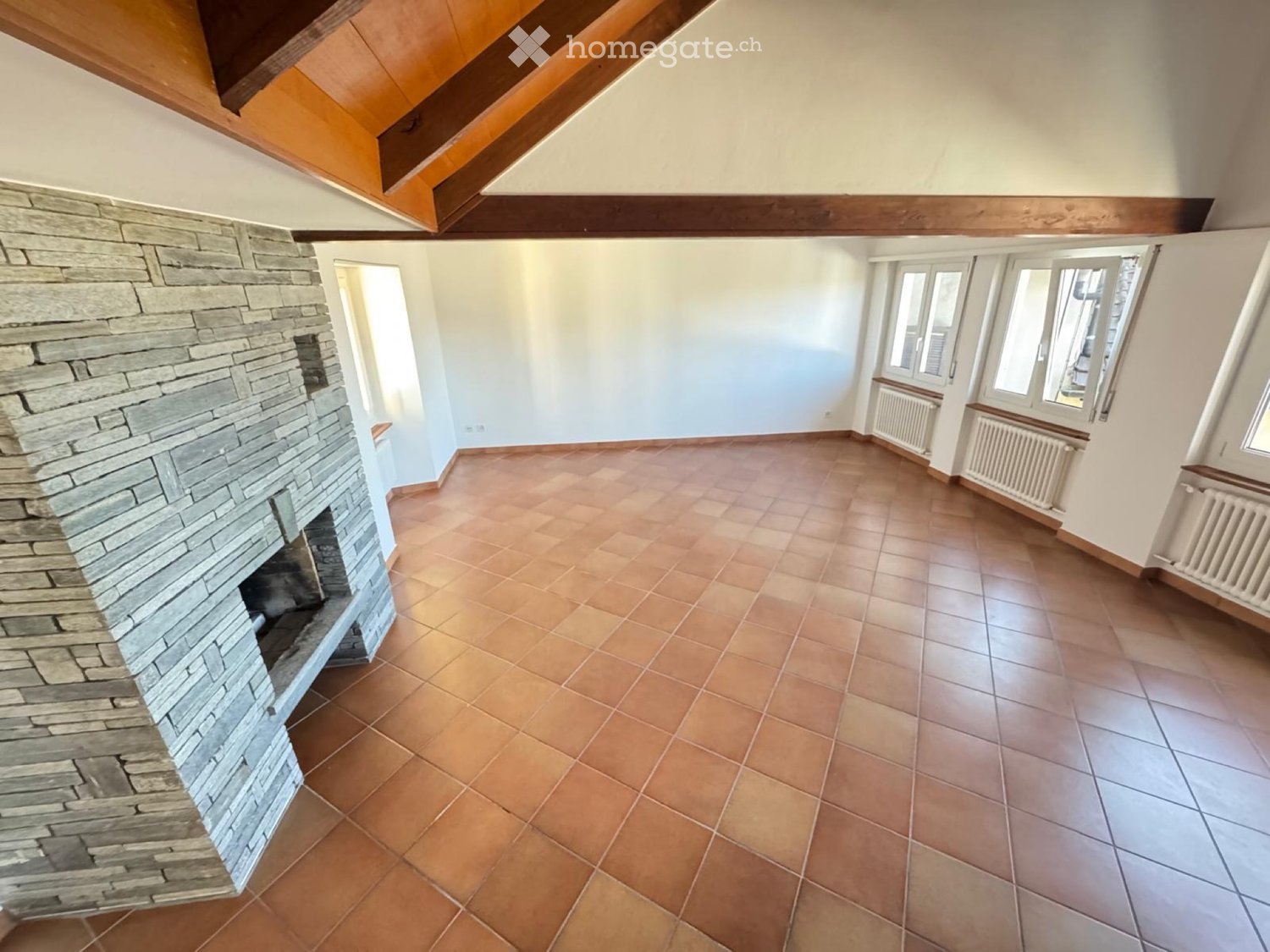 4 rooms apartment, photo 1 of 5