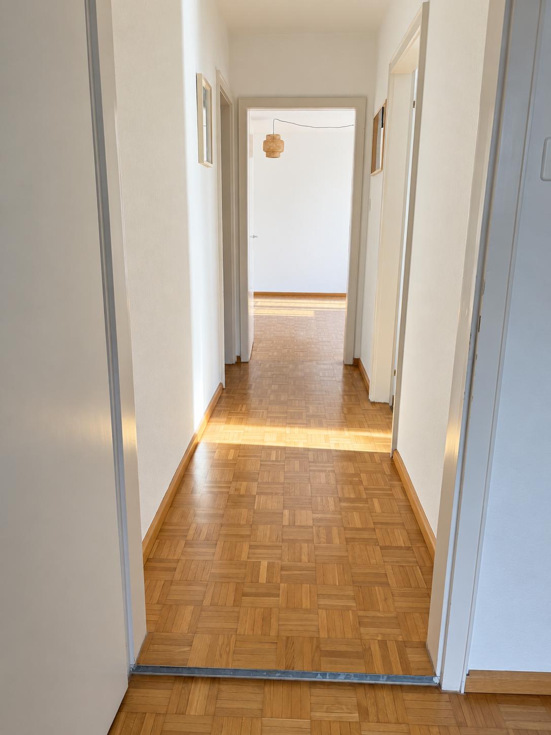 3 rooms apartment, photo 3 of 8