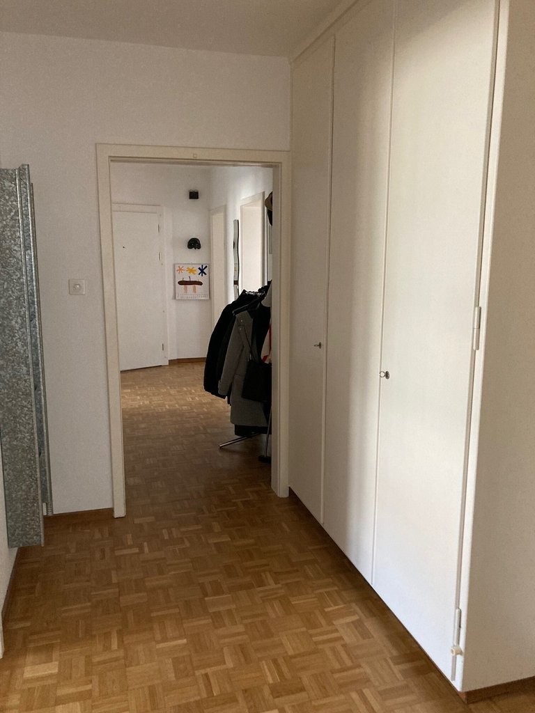 5 rooms apartment
