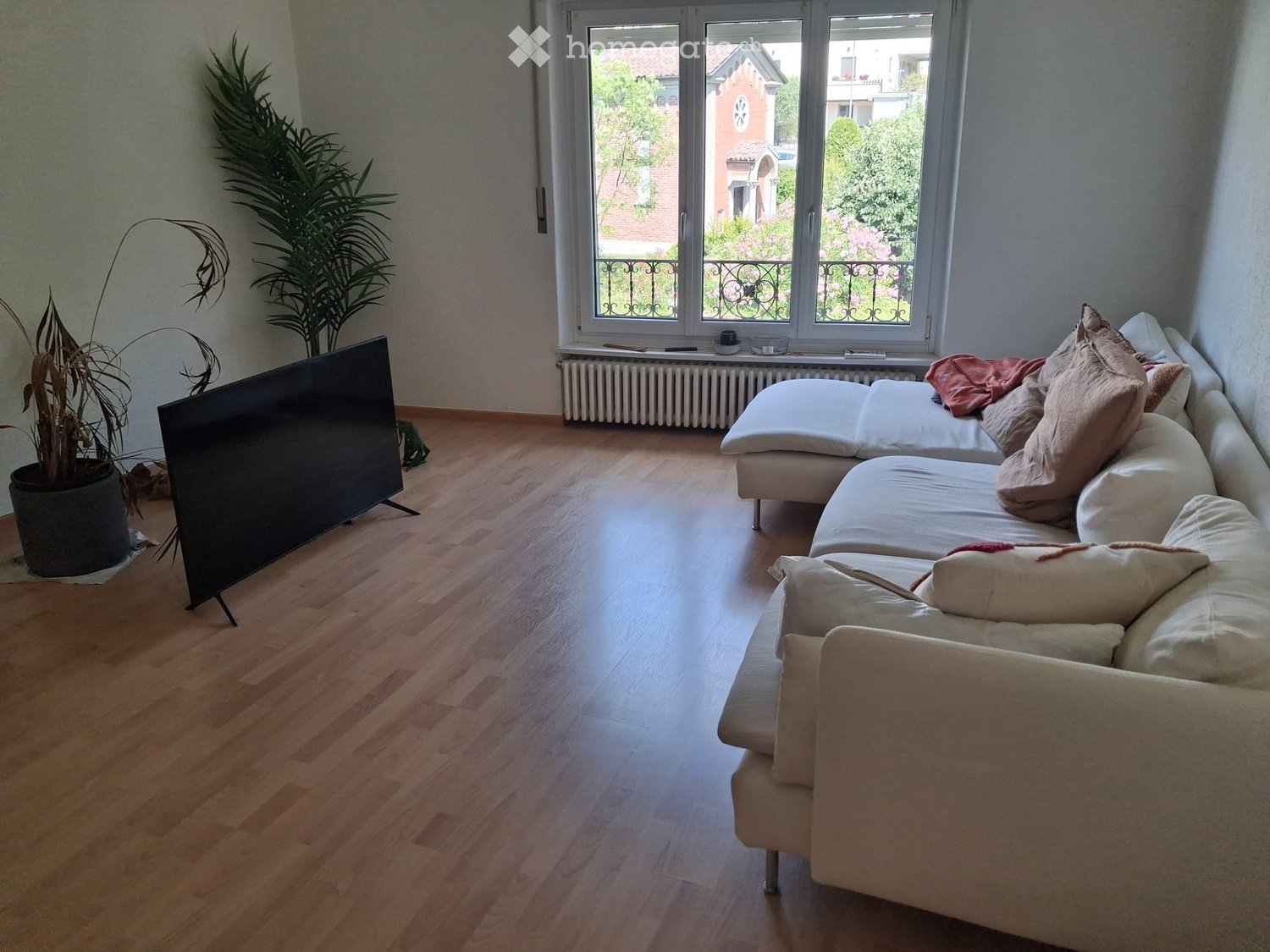 1 room single room