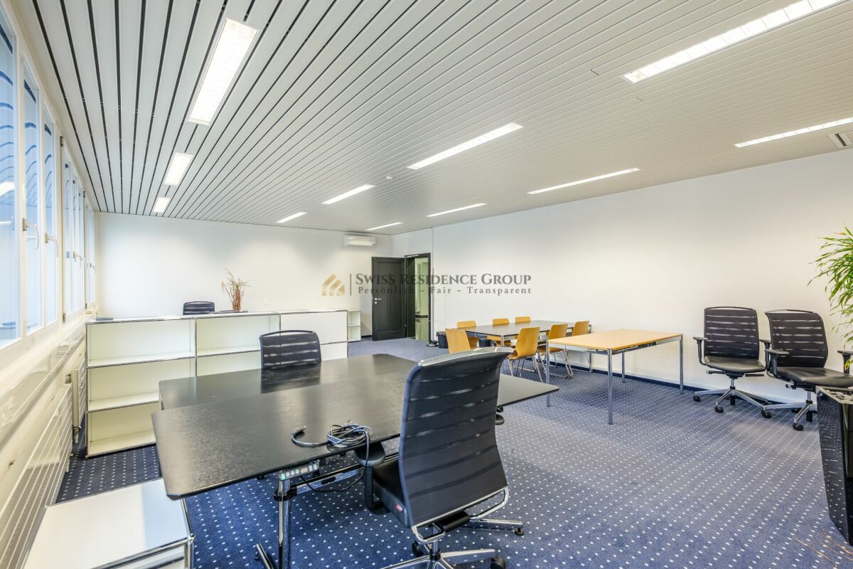 378m² commercial