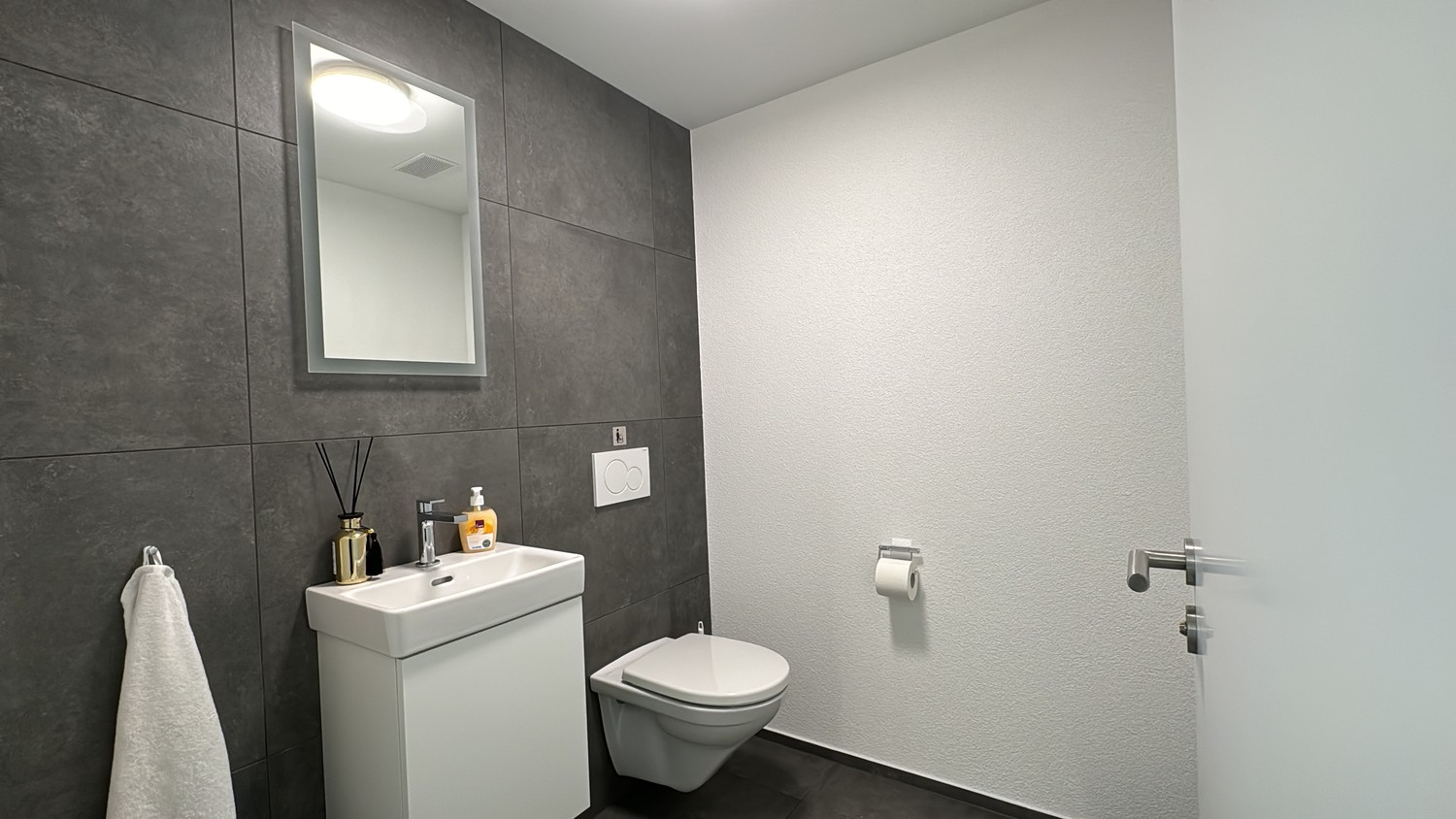 22m² office, photo 5 of 8
