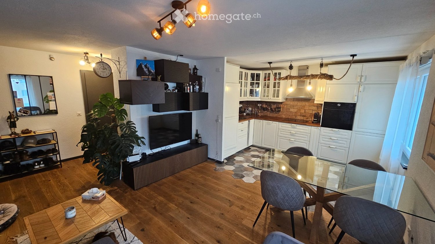 2 rooms apartment, photo 1 of 5
