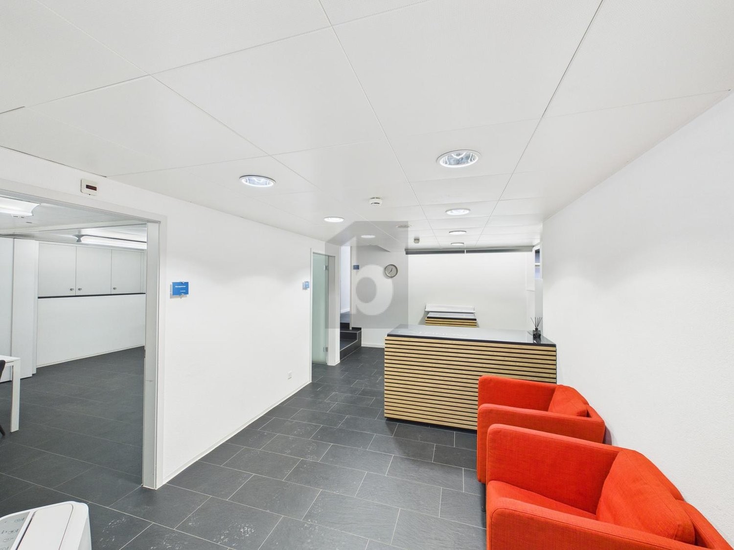 148m² office, photo 3 of 4