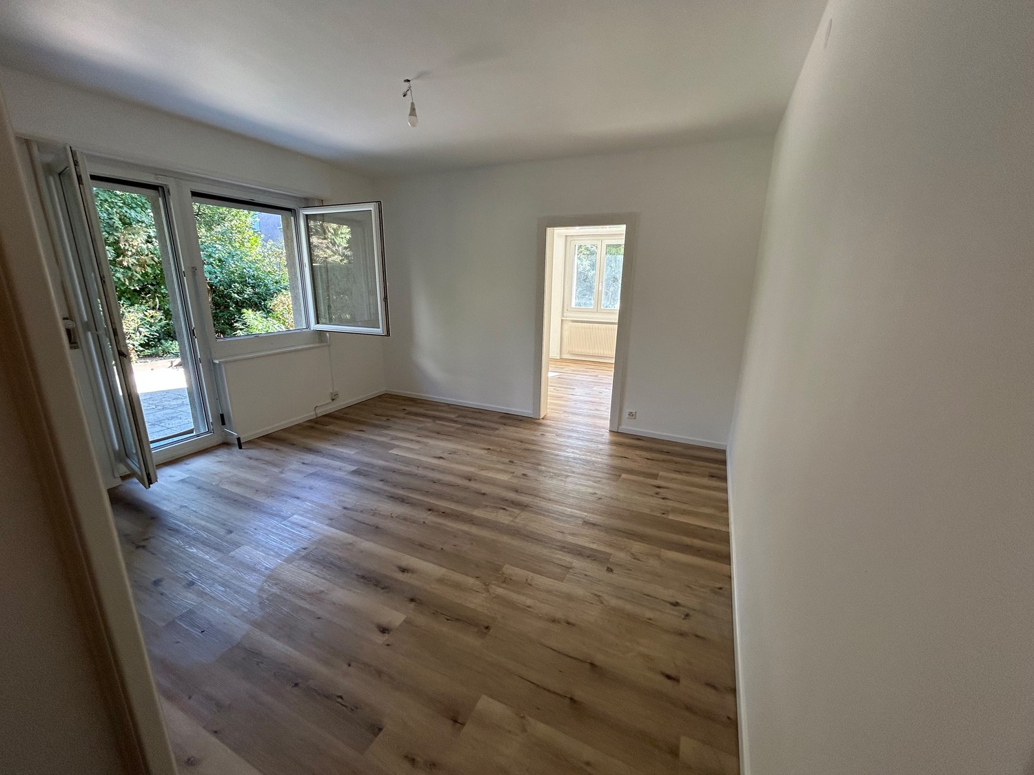 3 rooms apartment, photo 1 of 10