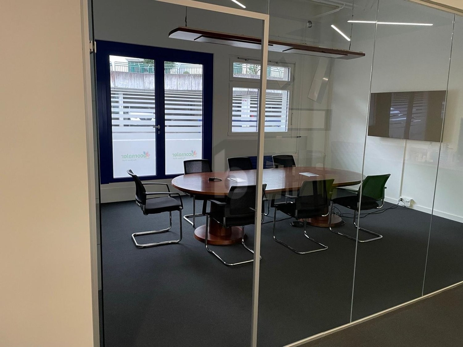 282m² bureau, photo 4 sur 4