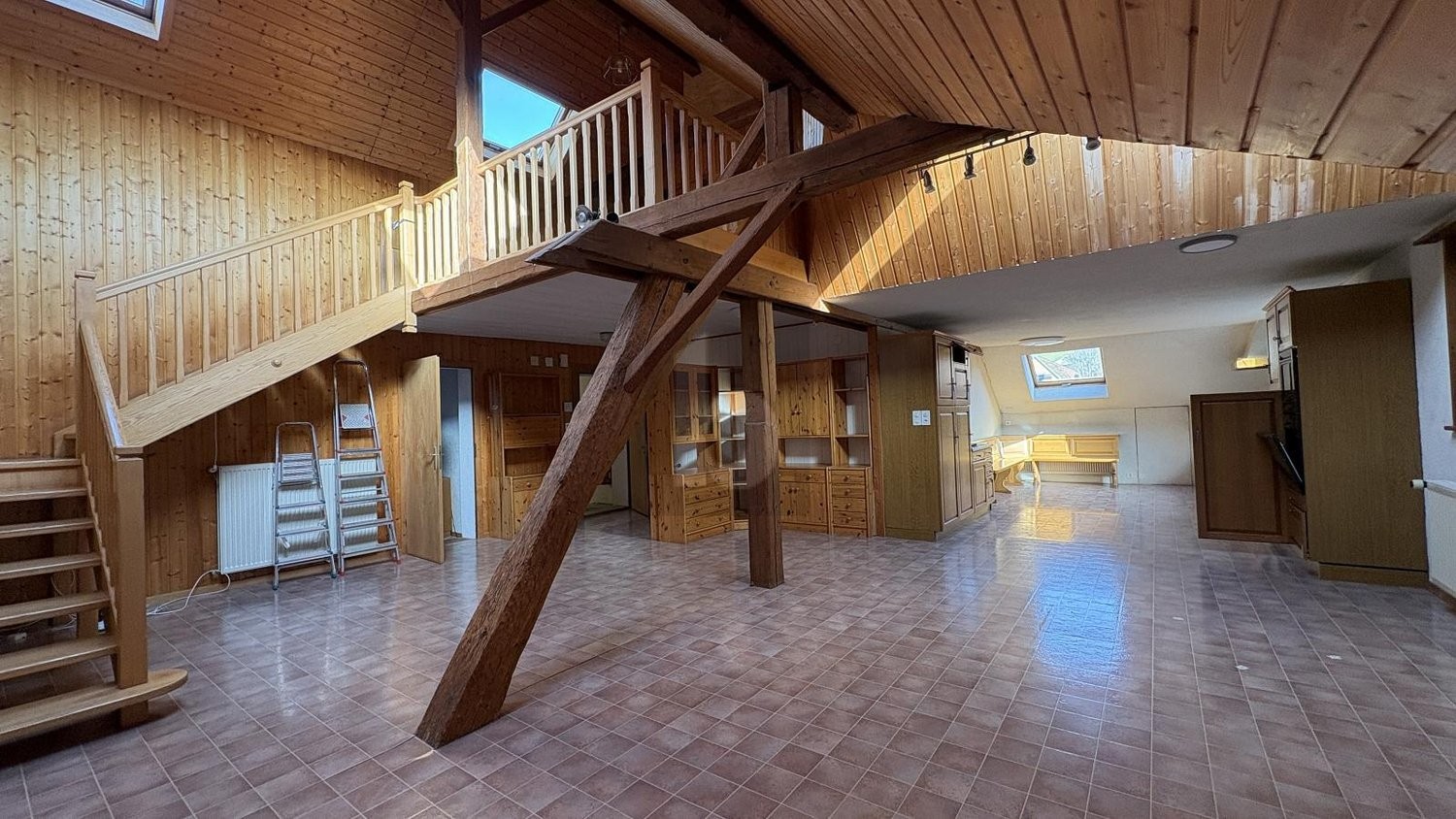 6 ½ rooms apartment, photo 1 of 4