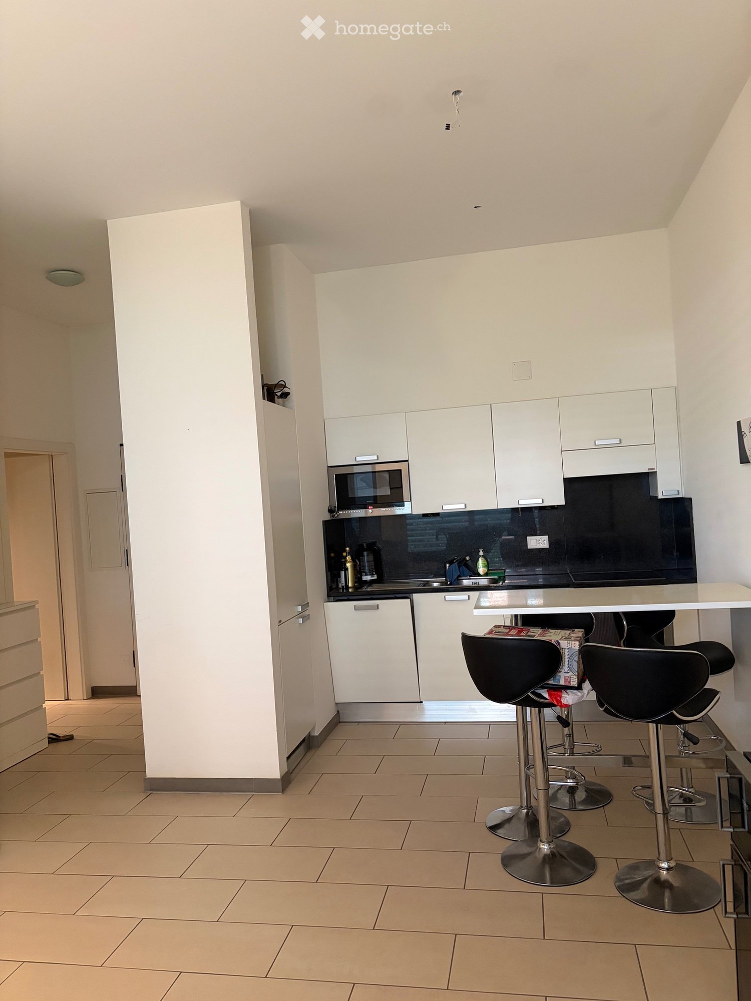 2 rooms apartment, photo 2 of 4