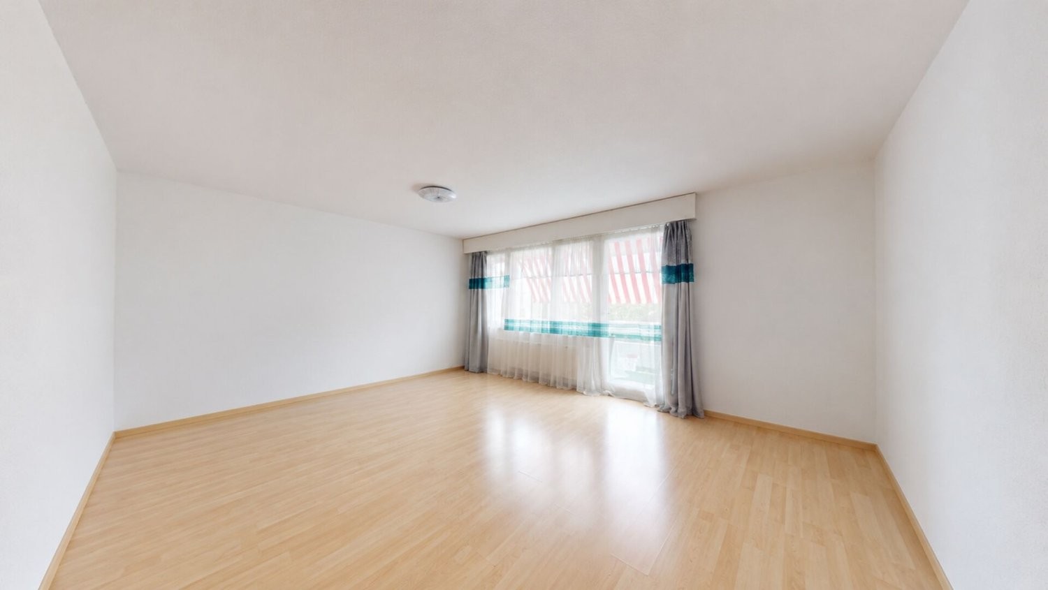 4 rooms apartment, photo 4 of 10