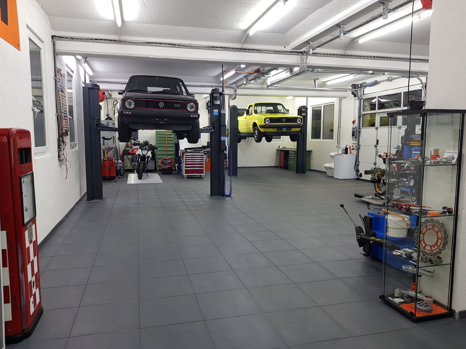 143m² officina