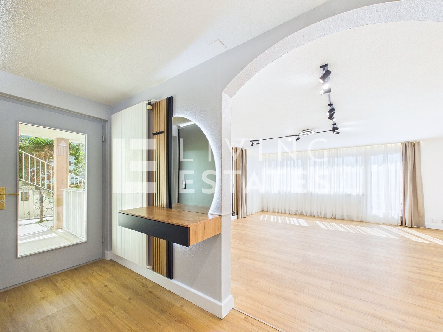 Appartamento con terrazza di 4 ½ locali, foto 7 di 10