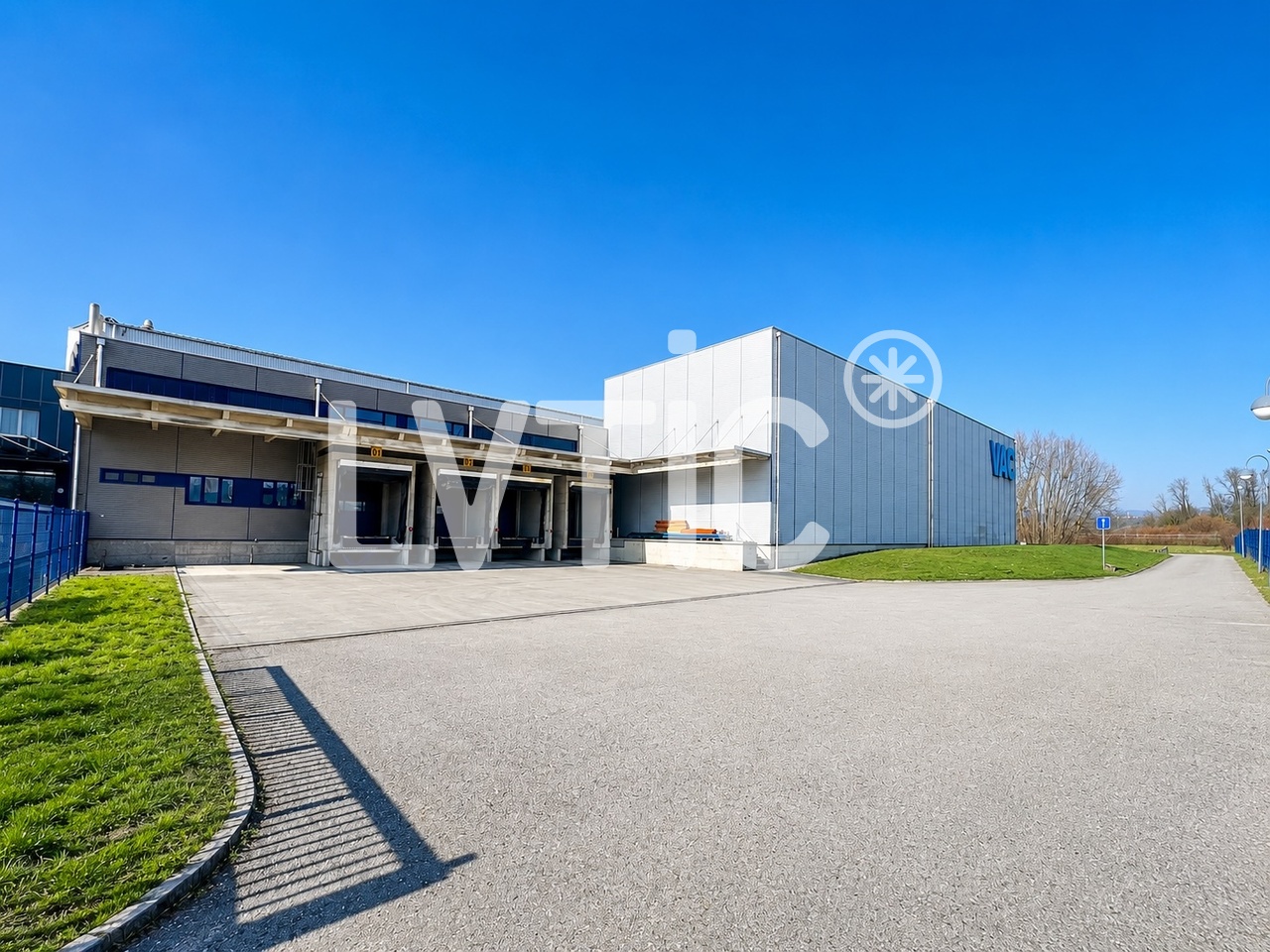 7200m² de locaux de stockage