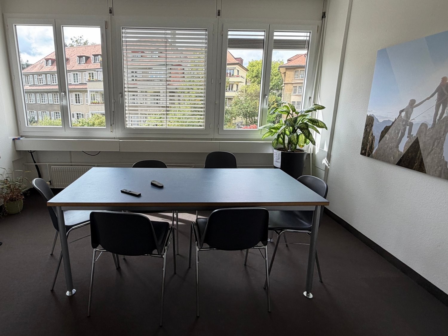 79m² bureau, photo 3 sur 5