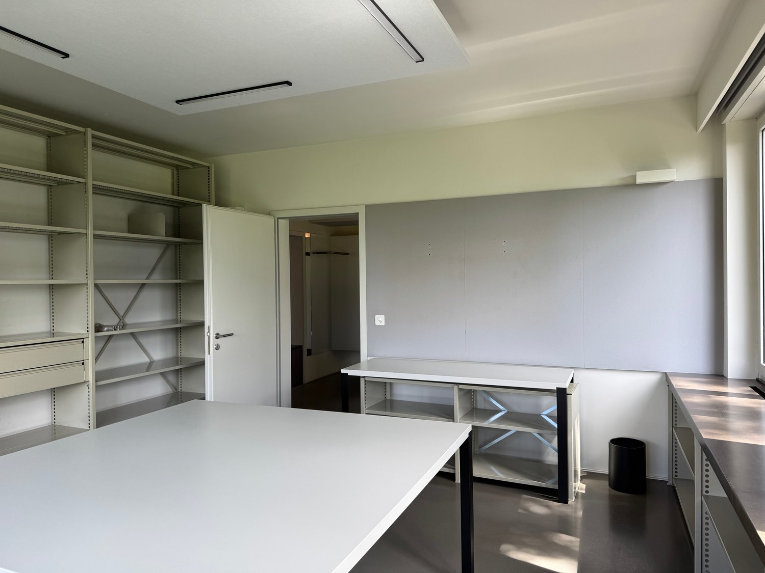 212m² office, photo 10 of 10