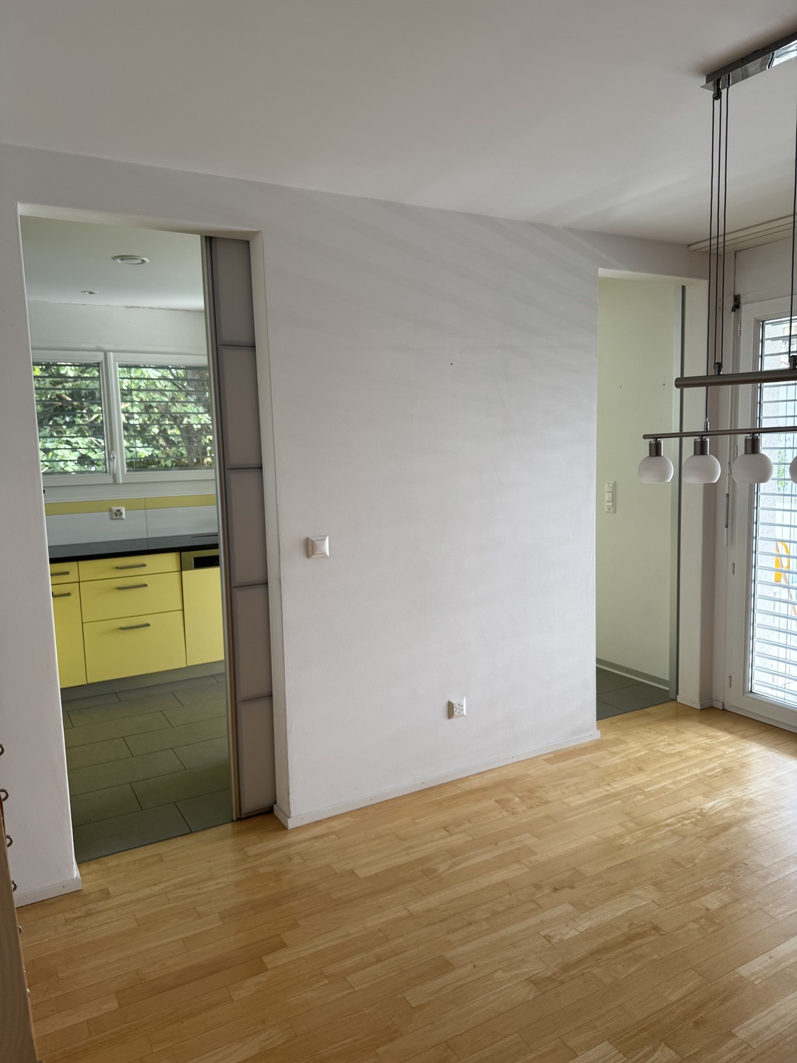 4 rooms apartment, photo 2 of 10