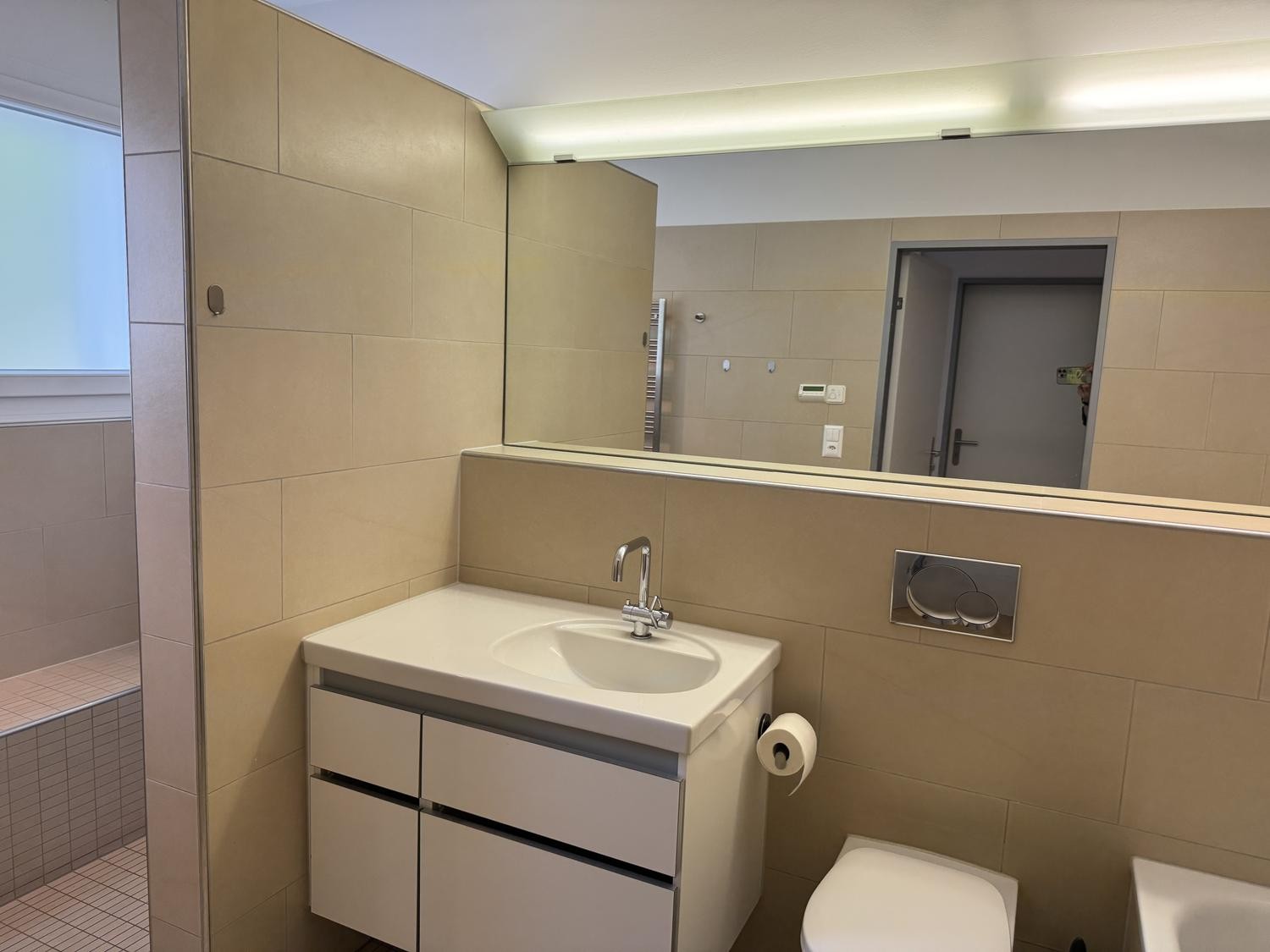 4 rooms apartment, photo 3 of 10