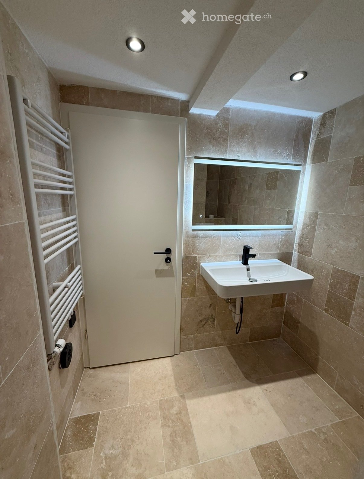 3 rooms apartment
