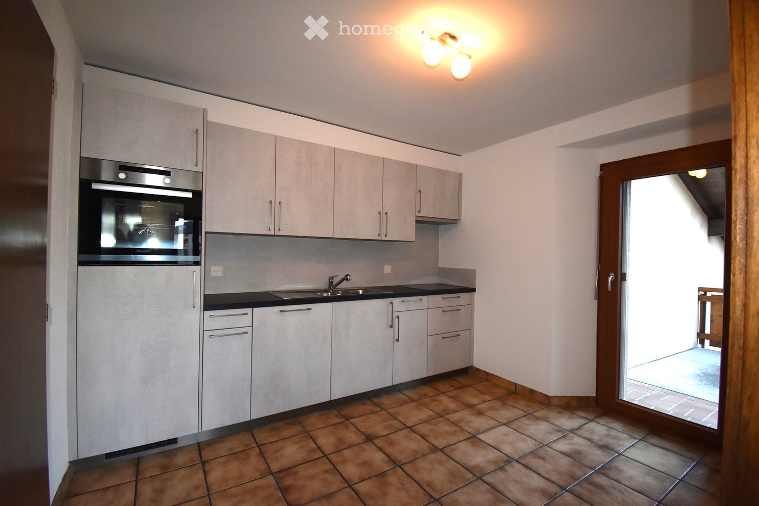 4 rooms apartment, photo 3 of 5