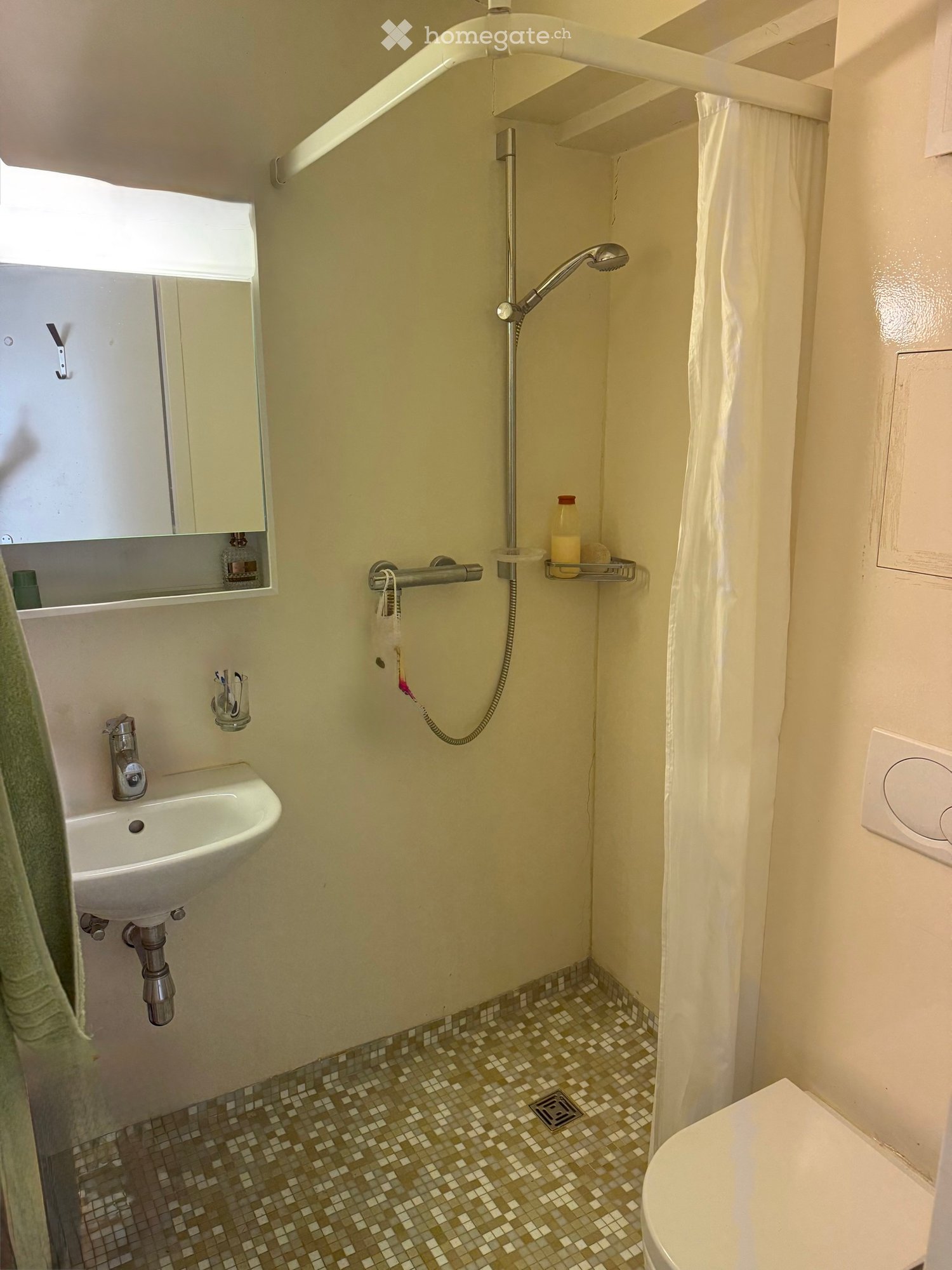 1 room apartment, photo 3 of 5