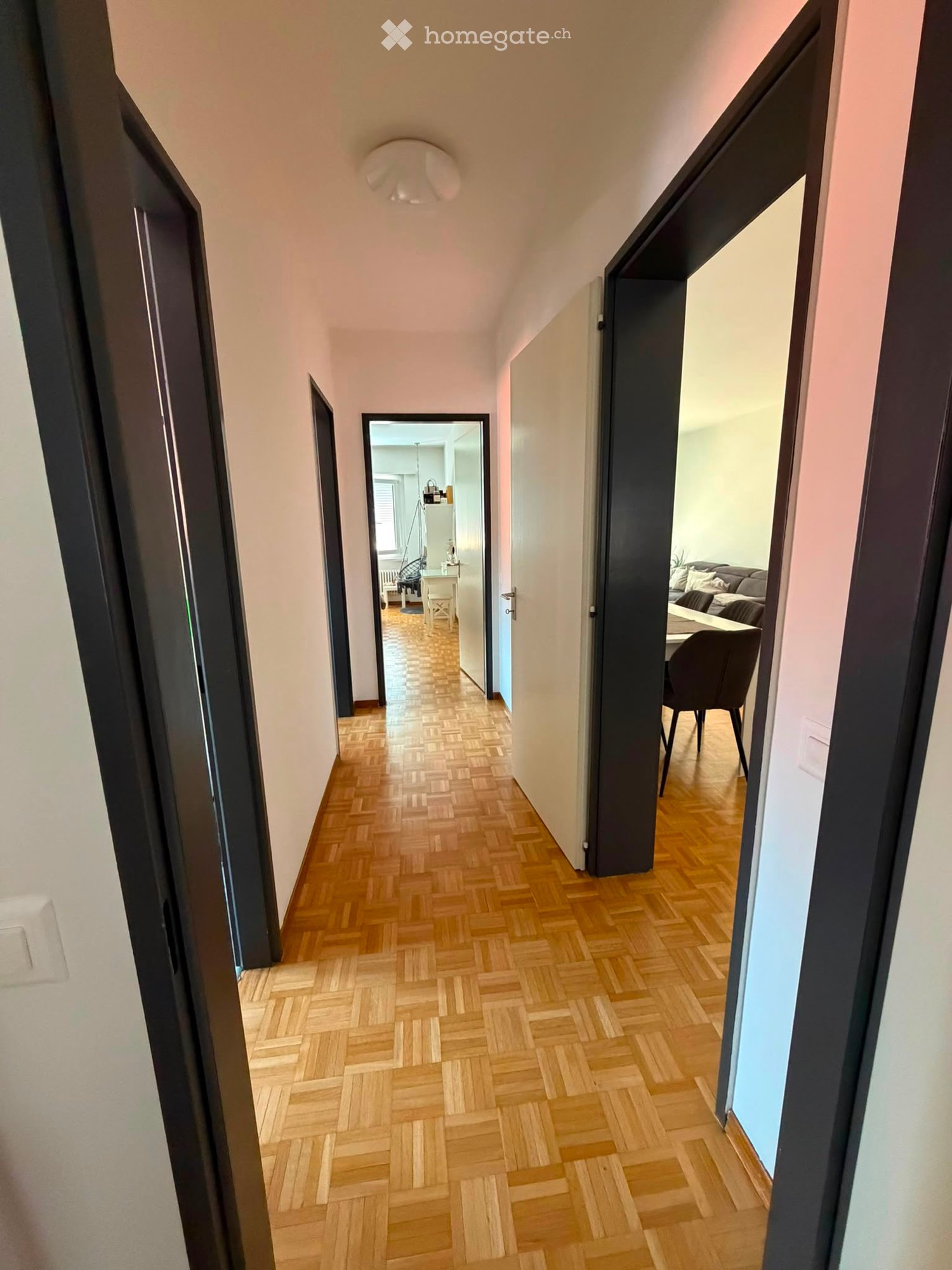 5 rooms apartment