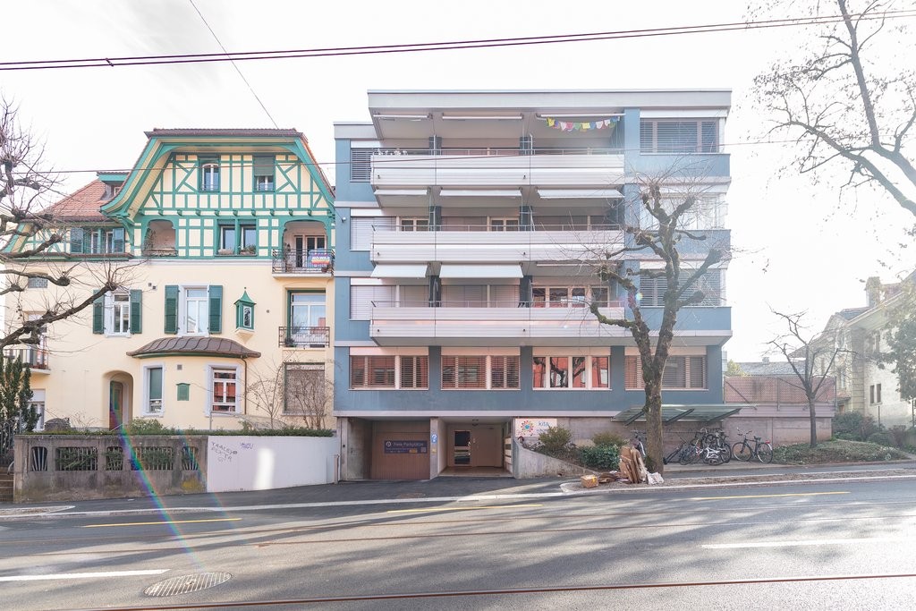 280m² office, photo 1 of 5