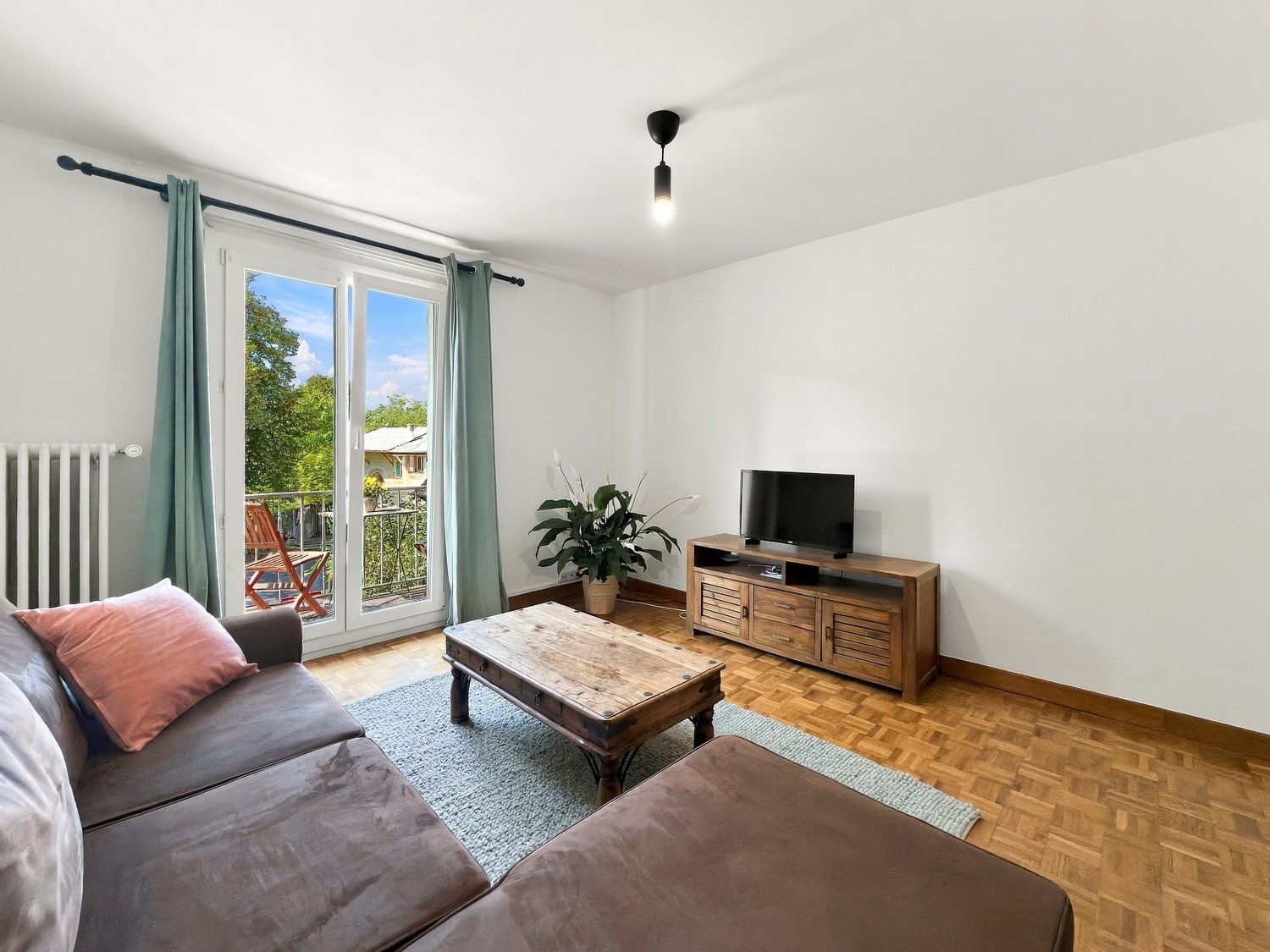 3 rooms apartment, photo 1 of 10