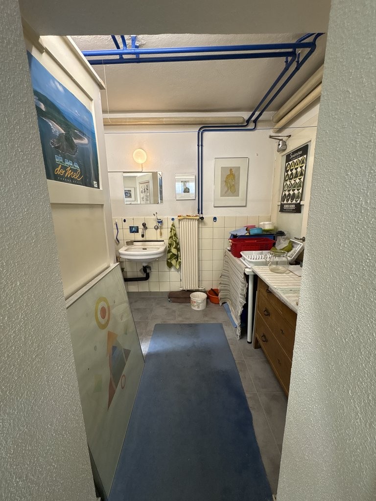 95m² storage room, photo 5 of 6