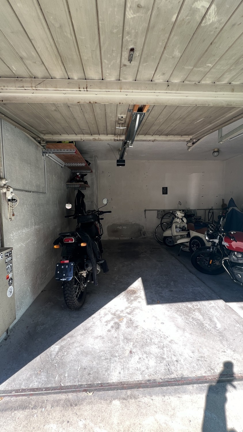Underground slot, photo 1 of 3