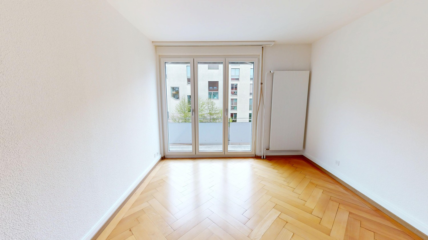 4 rooms apartment, photo 2 of 10