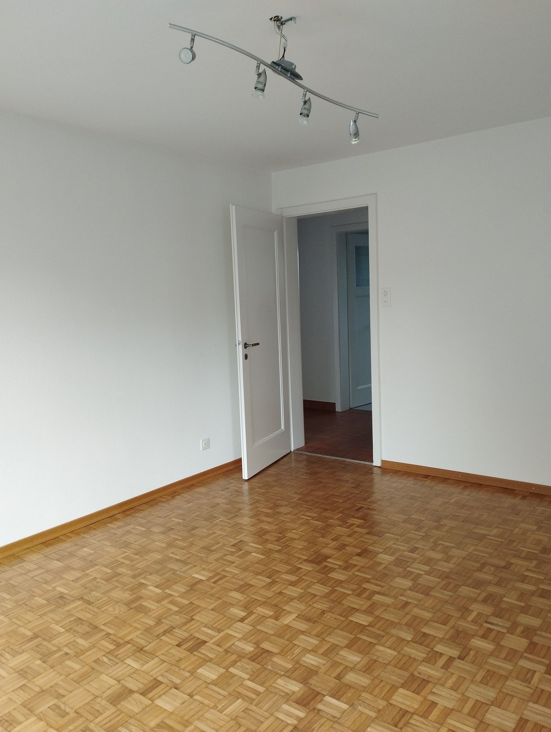Appartamento di 3 locali, foto 4 di 8