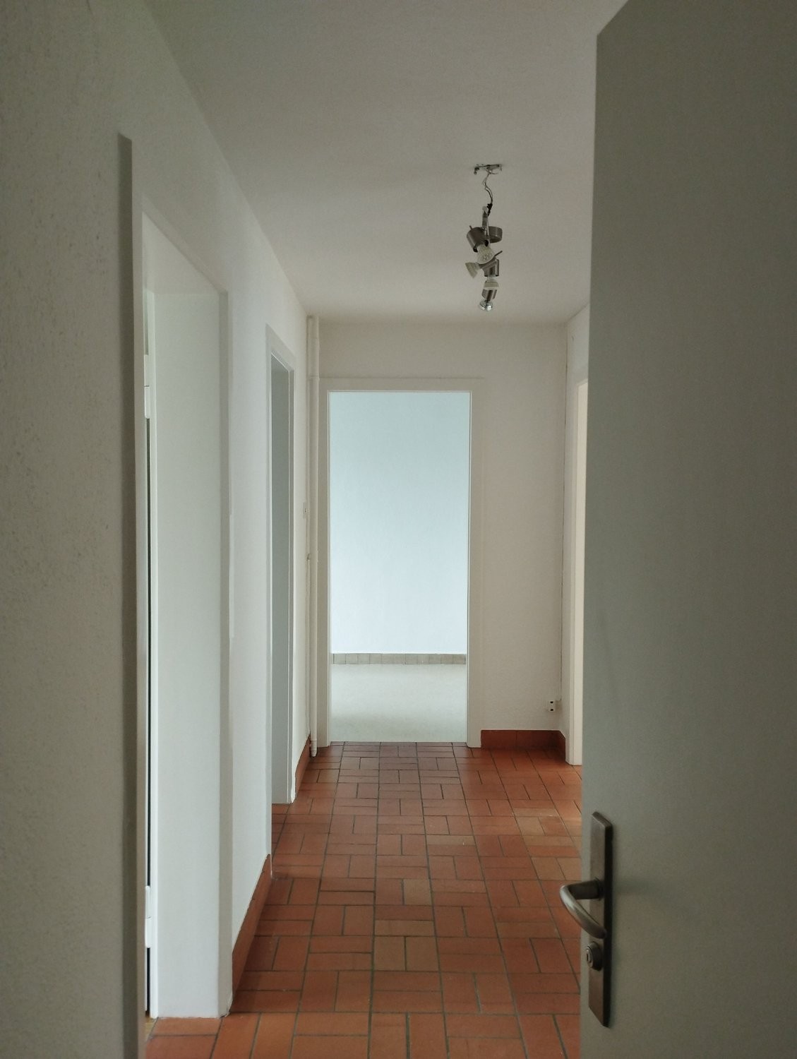 Appartamento di 3 locali, foto 2 di 8