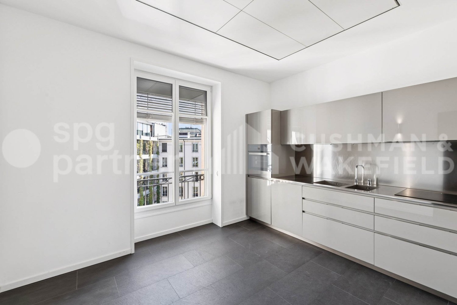 335m² ufficio