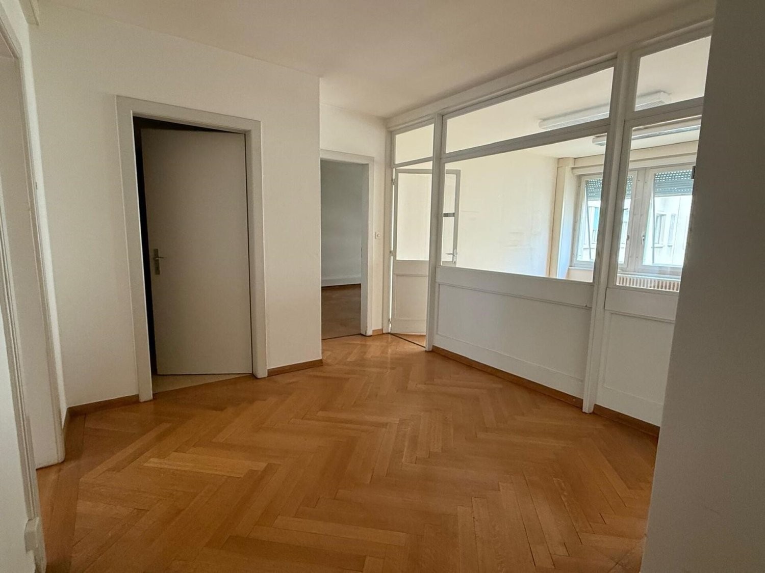 116m² office, photo 3 of 6