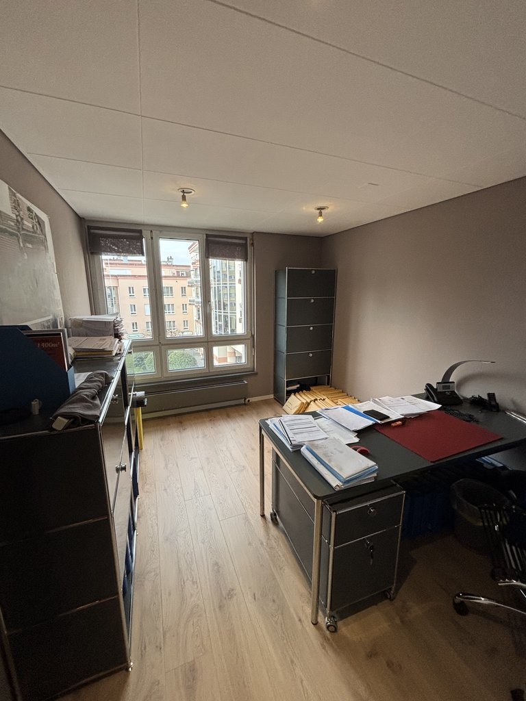 154m² office, photo 3 of 9