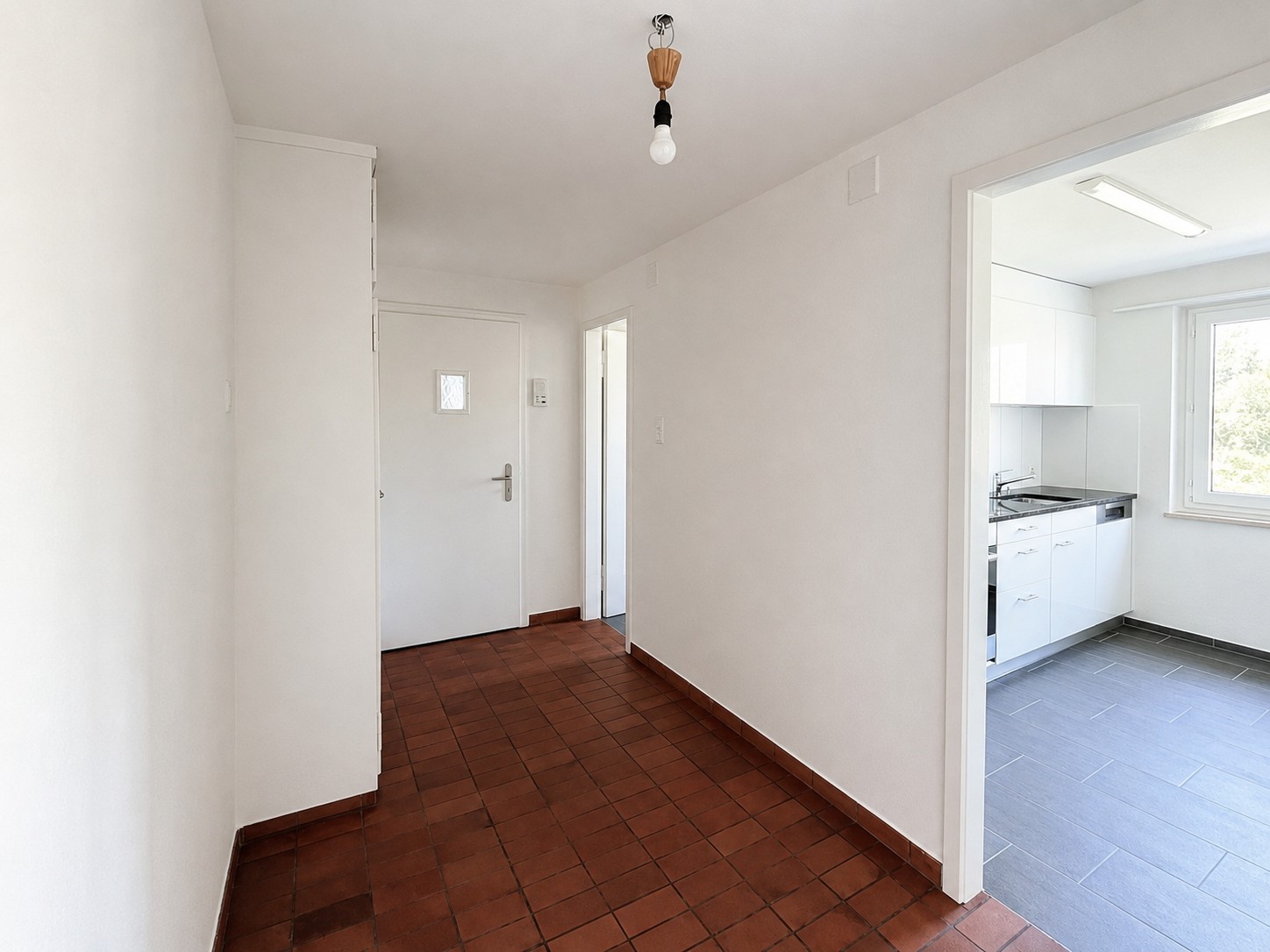 3 rooms apartment, photo 2 of 6