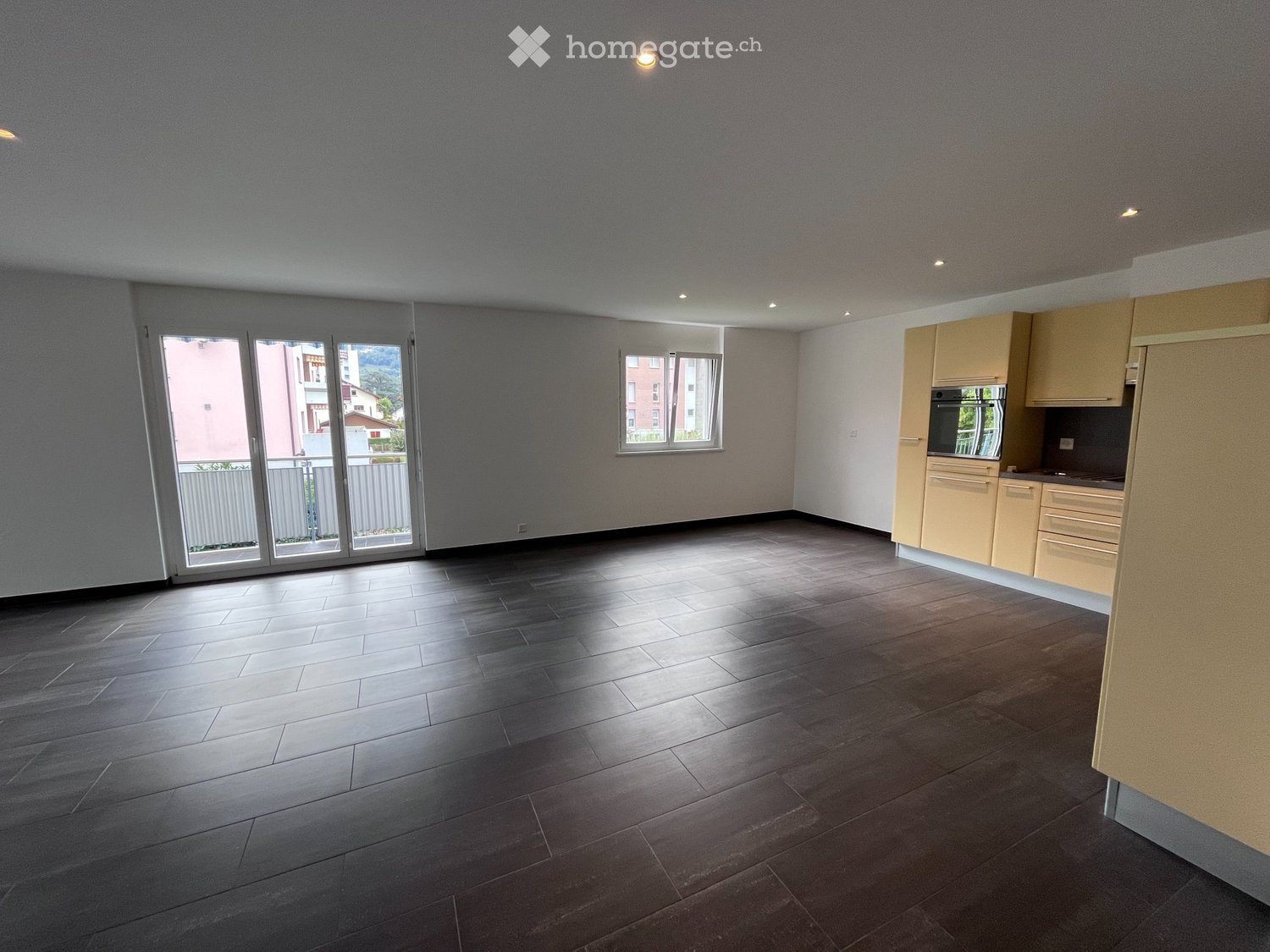 5 rooms apartment, photo 2 of 5