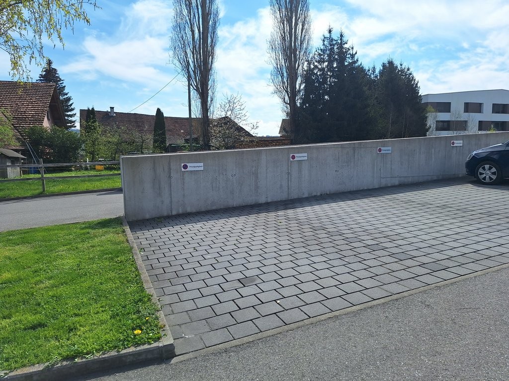 Open slot, photo 2 of 2