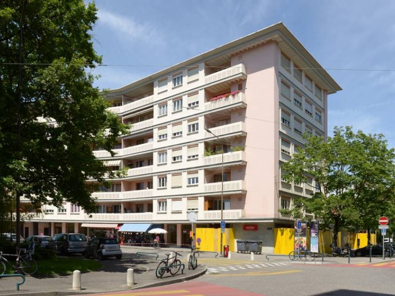 Überdachter Fahrradparkplatz