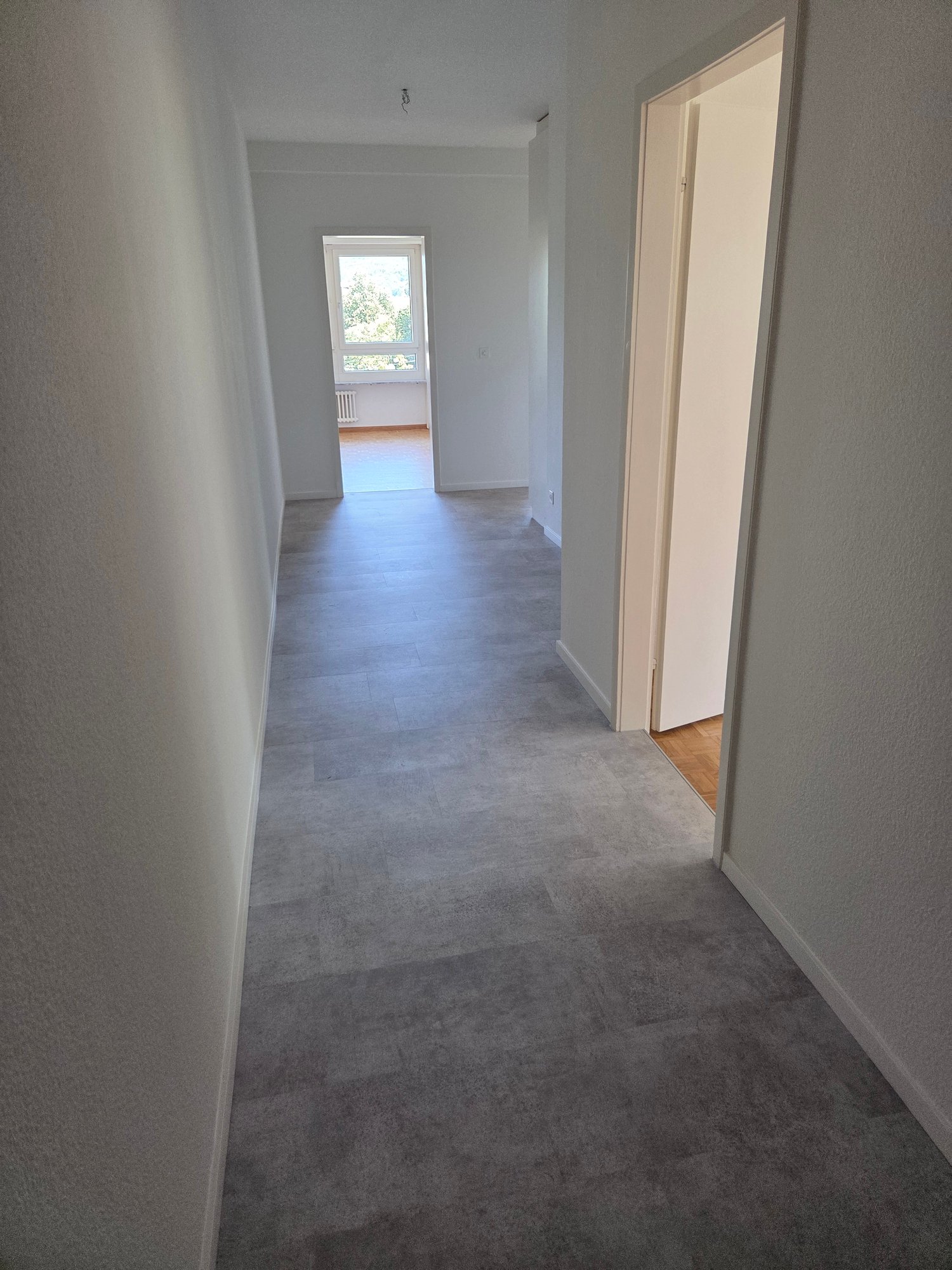 3 rooms apartment, photo 2 of 8