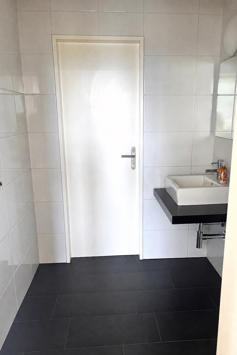 100m² commercial, photo 8 of 10