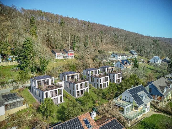 1774m² building land, photo 2 of 9