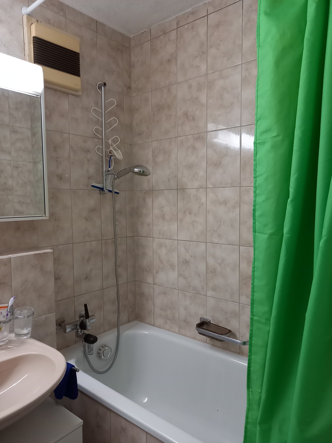 Room in a shared flat, photo 3 of 4