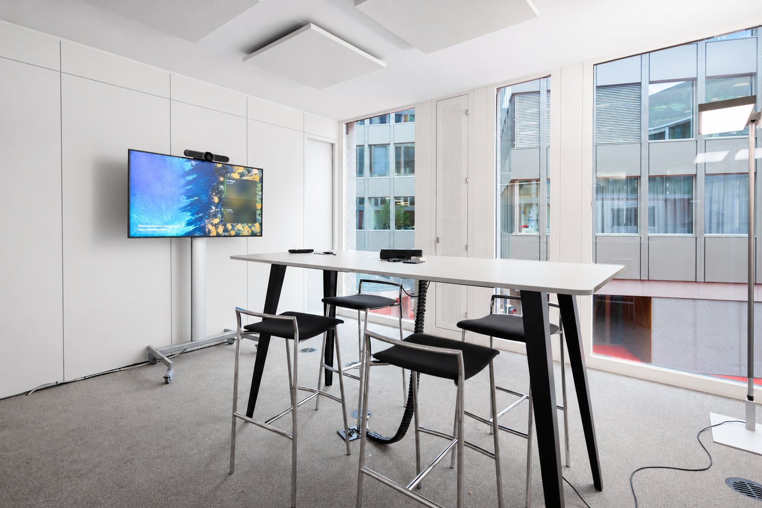 450m² commercial