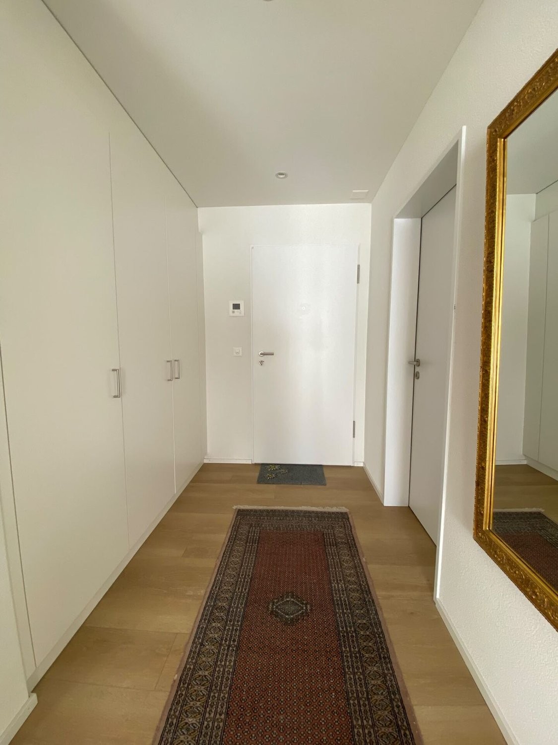 Living / commercial building