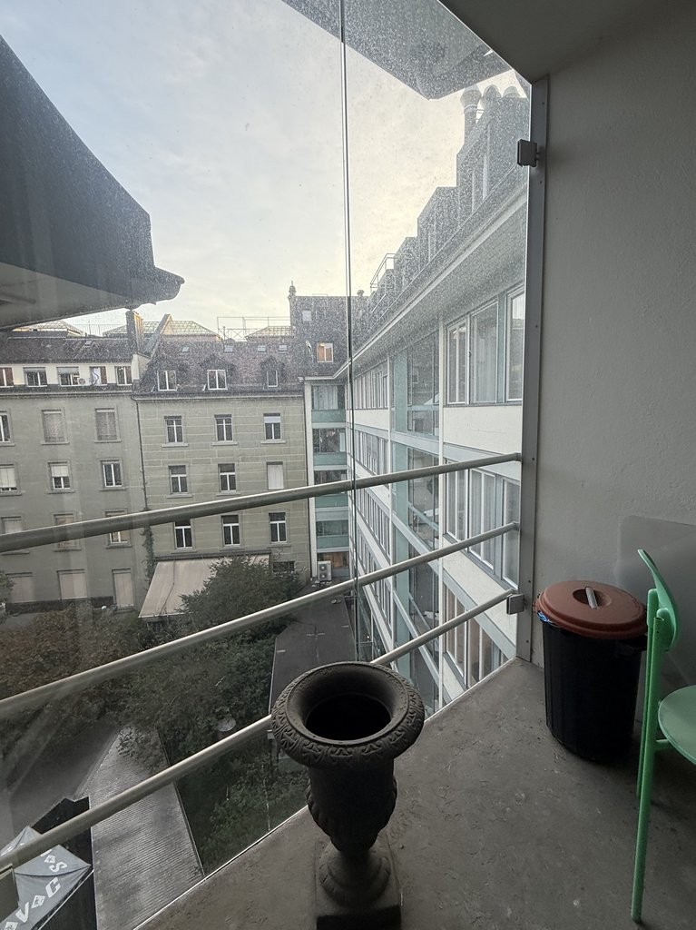 51m² office