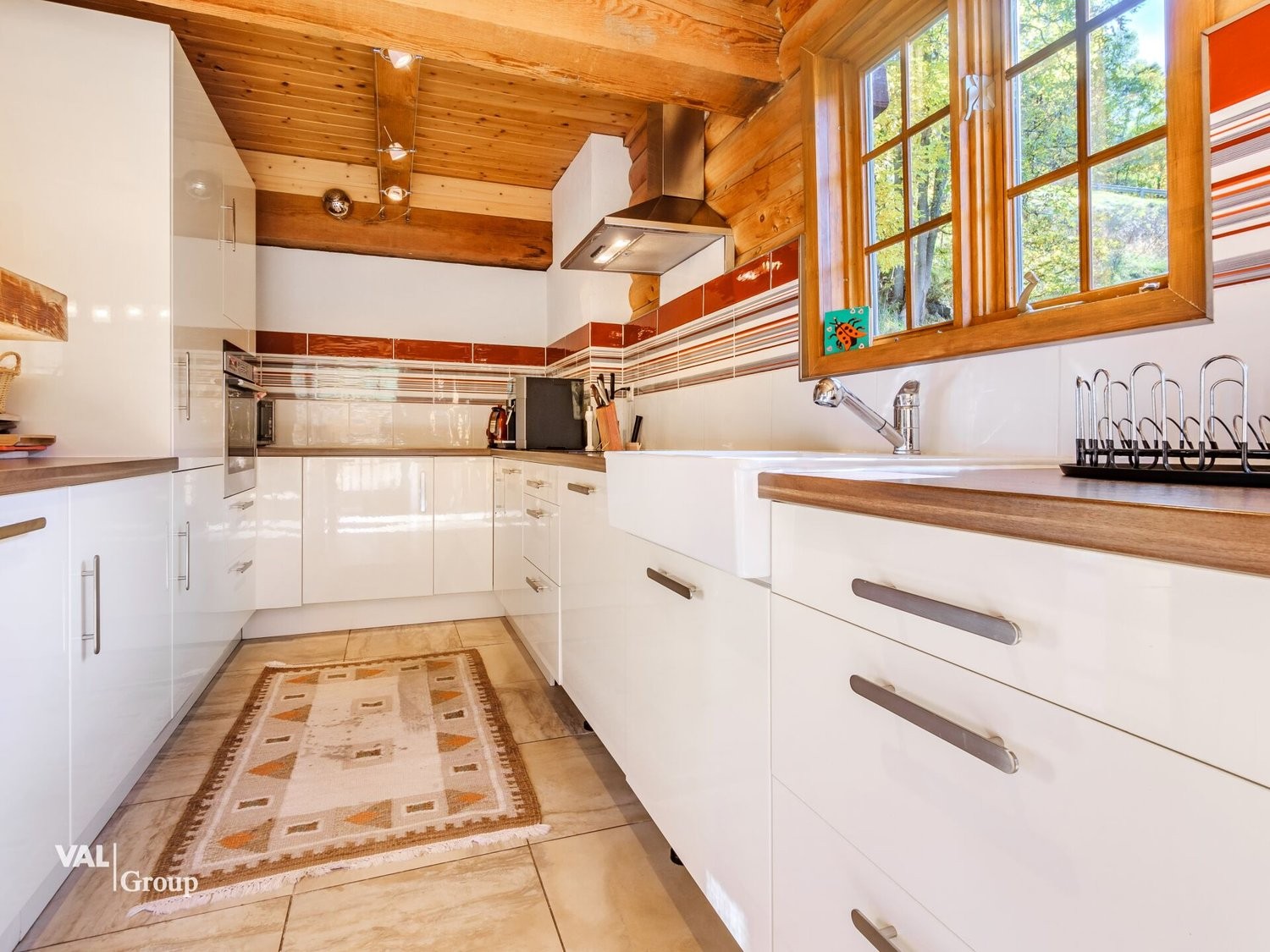10 rooms chalet, photo 3 sur 10