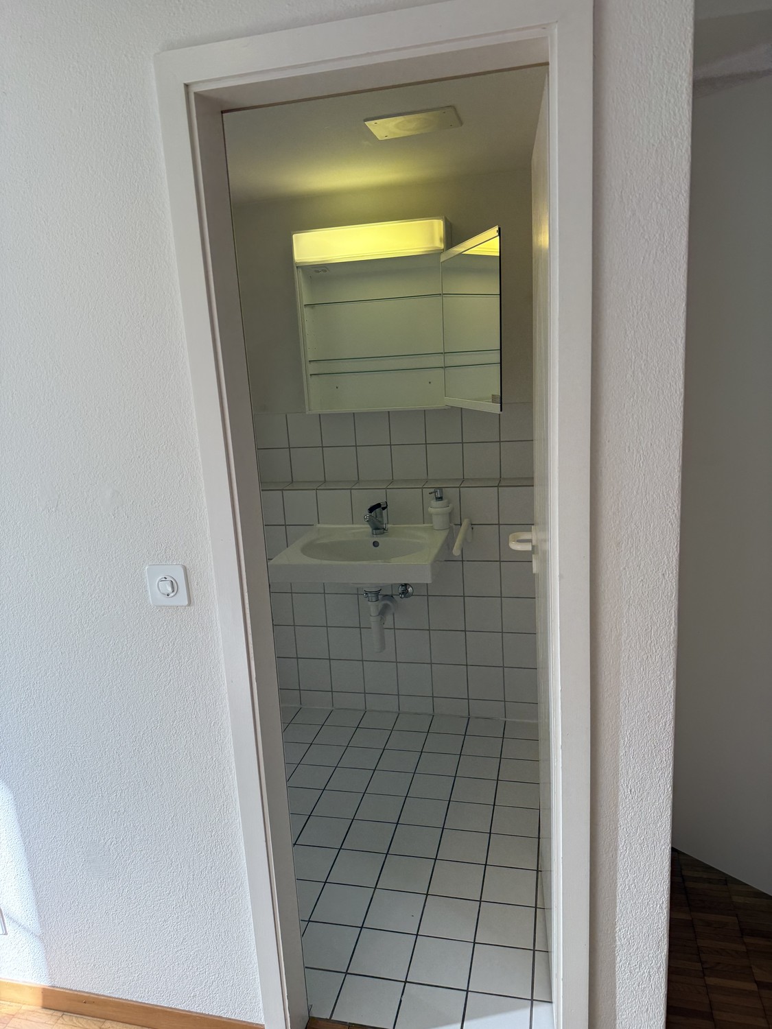 65m² commercial, photo 3 of 4